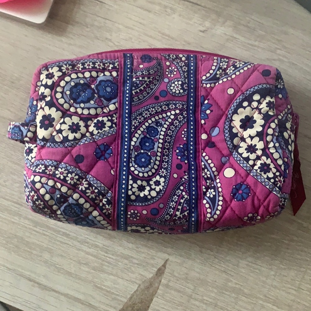 Vera Bradley cosmetic case with lining